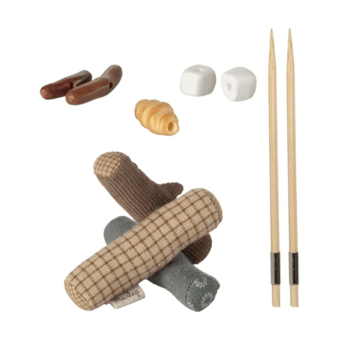 Maileg Toys
Mouse-Sized Bonfire Set