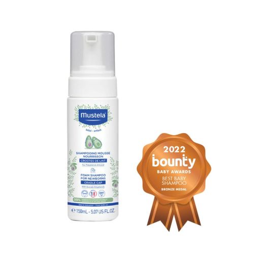 Best Natural Foam Shampoo for Newborns - Baby Cradle Cap Care | Mustela