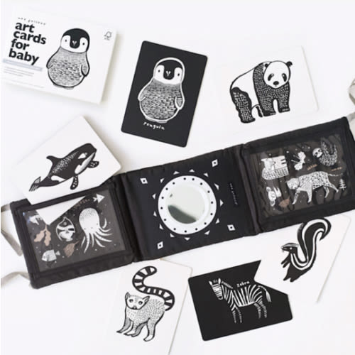 Wee Gallery Tummy Time Art Bundle with Gift Box - Black And White