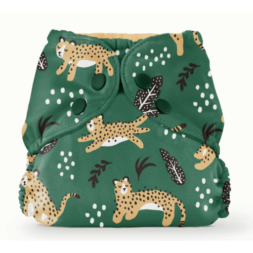 Esembly Cloth Diaper Outer– WWF Wildcats / Size One