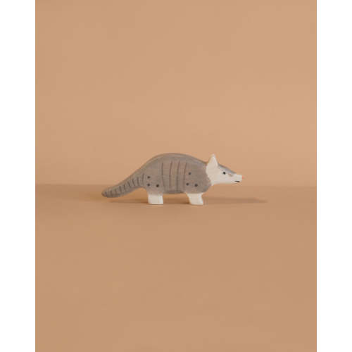 Holztiger Armadillo