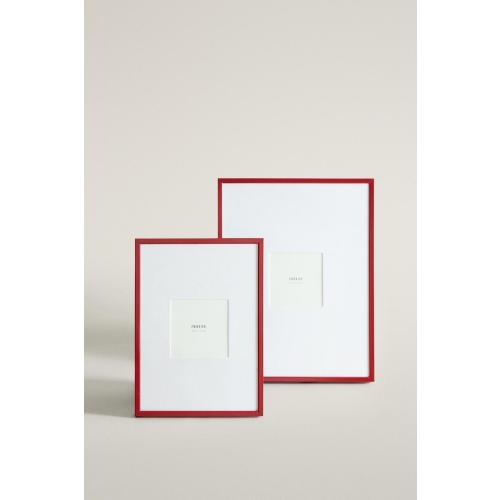 METAL PICTURE FRAME WITH MAT - Red | ZARA United States