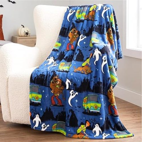 Franco Scooby-Doo Halloween Throw Blanket, Super Soft Cozy Plush Bedding, 70" x 50", (Officially Licensed Product)