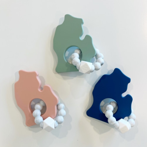 The Bitten Mitten Michigan Teether | Navy