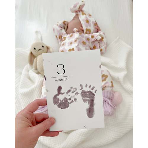 Inkless Milestone Cards – Baby Keepsake Hand and Footprint Kit – Little Lullaby