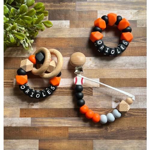 Baltimore Orioles Collection - Baseball Clip - Baby Orioles Toy - Baseball Rattle Toy - Gray - Black - Orange - Orioles Baby Shower Gift