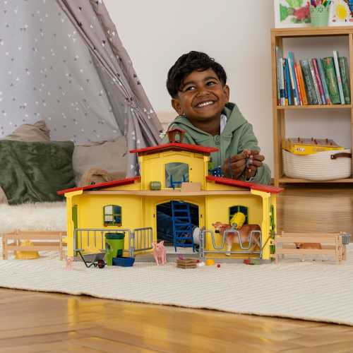 Large Farm with Animals and Accessories 42605 | Schleich USA Inc.