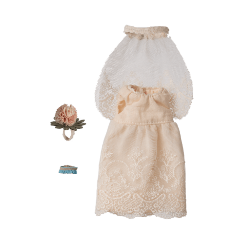 Wedding dress, Mum mouse