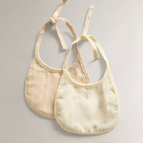 BABY BIB WITH MINI FLOWER PRINT (SET OF 2)