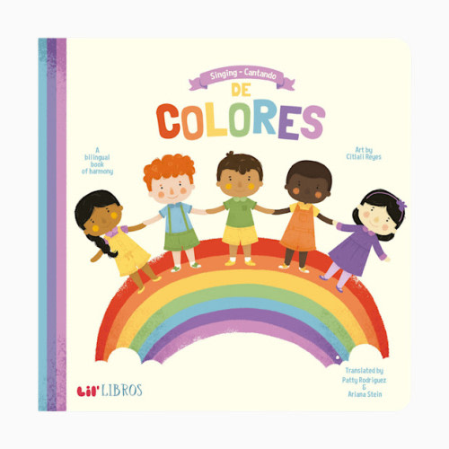 Singing/Cantando de Colores