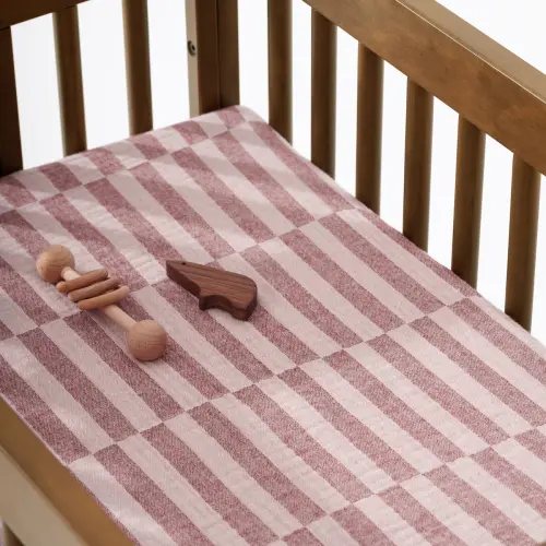 Babyletto All-Stages Bassinet Sheet in GOTS Certified Organic Muslin Cotton - Maroon Stripe