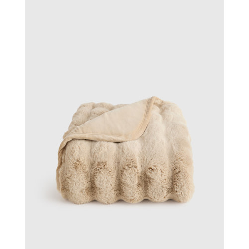 Ruched Faux Fur Throw in Latte