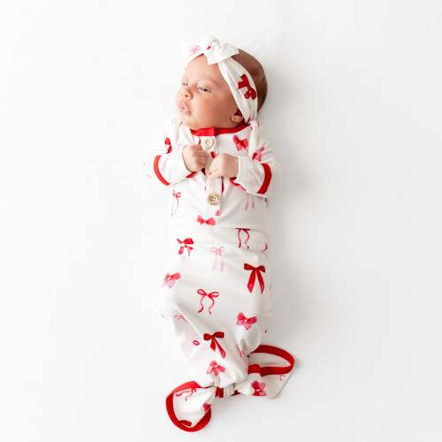 Knotted Gown with Bow Set in Cloud | Kyte Baby