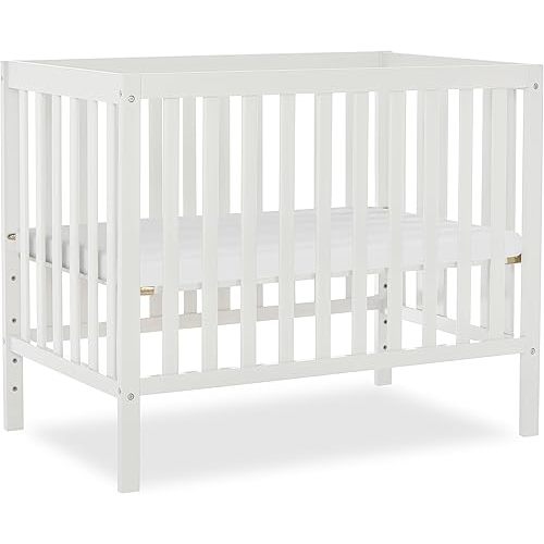 Dream On Me Edgewood 4-in-1 Convertible Mini Baby Crib in White GreenGuard Gold & JPMA, Non-Toxic, Compact 40×25×33″ Design, Converts to Mini Daybed & Twin Bed (Rails to Buy) 1″ Mattress Pad