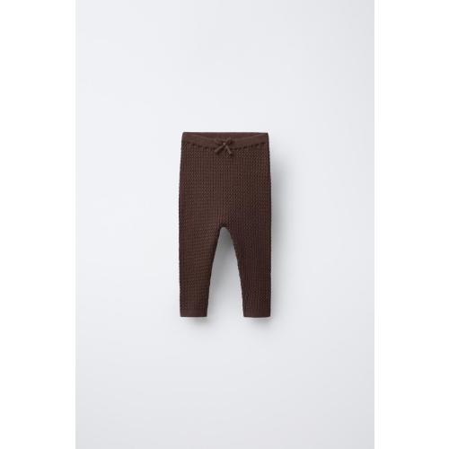 CABLE KNIT LEGGINGS - Brown | ZARA