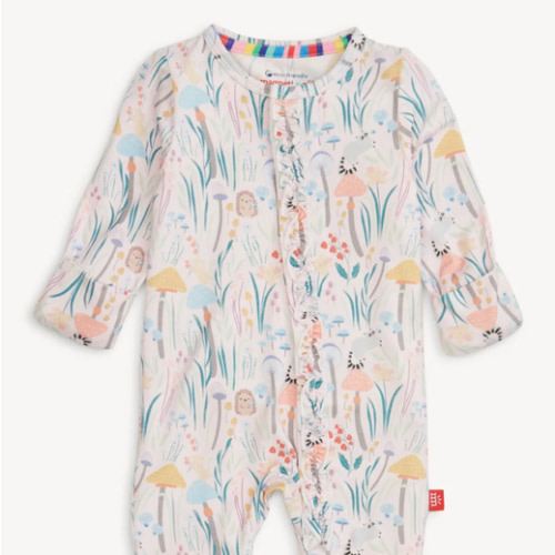 Magnetic Footie with Ruffle – Magnetic Me