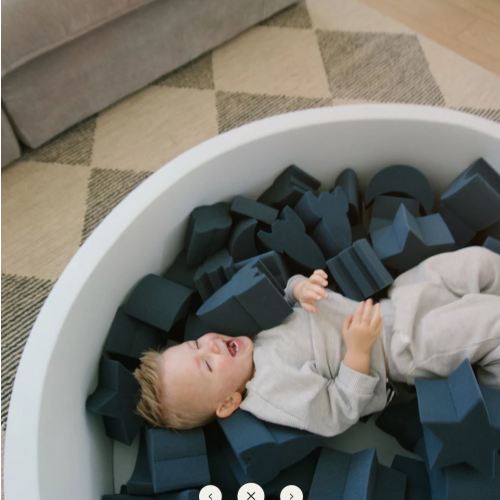 Space Foam Pit