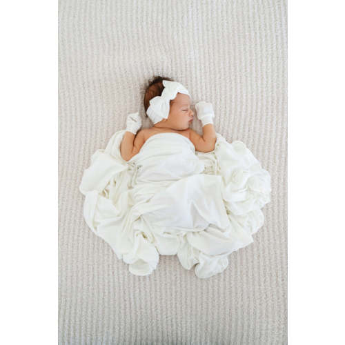 Dane Newborn Hat Bundle (Gown)