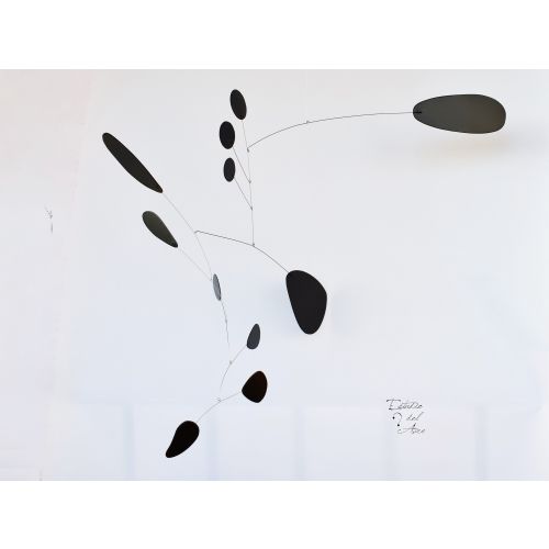 Mobile kinetic sculpture to hang. Model (Water). Black. For interior. Various colours and sizes available.