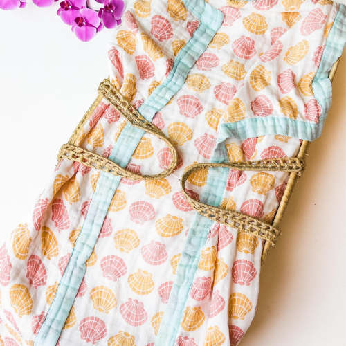 Sea Shells – Aqua Trim | 6-Layer Organic Bamboo Baby Blanket – Coca + B.