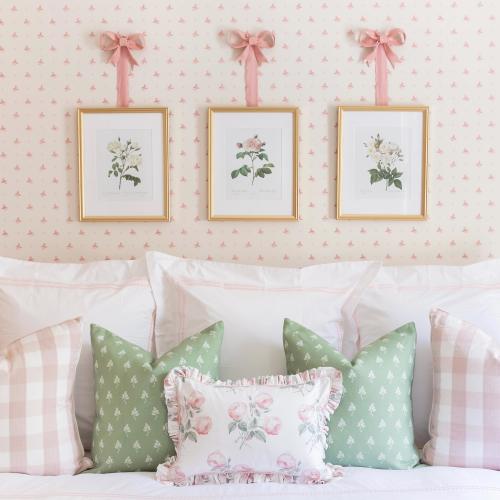 Small Trio of Ceramic Wall Ribbons (set of 3), Ceramic Bow Wall Art, Bow Nursery Decor, Decorative Bow, Handmade Ceramic Bow, Tulip Pink