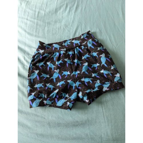 Sea turtle shorts, bubble shorts, unisex children's bummies, baby shorts, toddler clothes, summer wardrobe, beachwear,