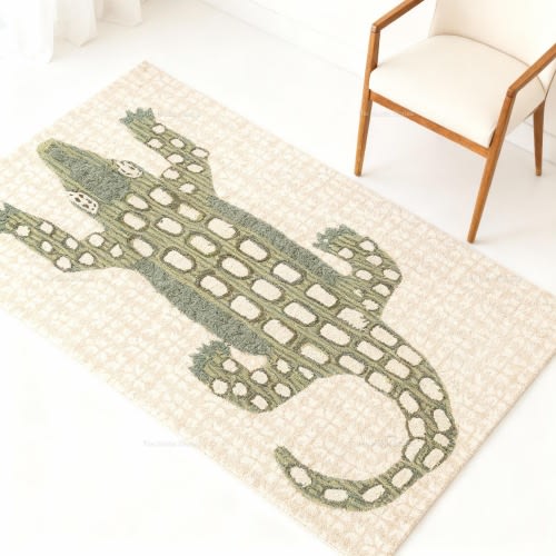 Hand-Tufted Wool Crocodile Rug, Green Alligator Animal Rug