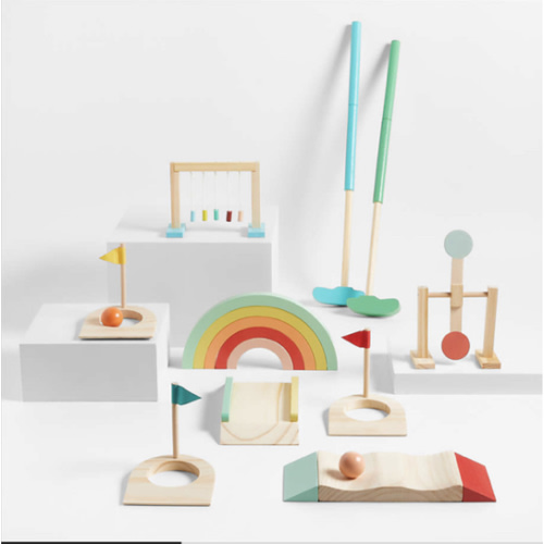 Wonder & Wise by Asweets Good Wood Kids Mini Golf Set