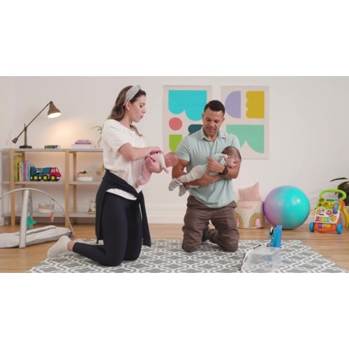 Baby care courses: 3 video courses taught by professionals