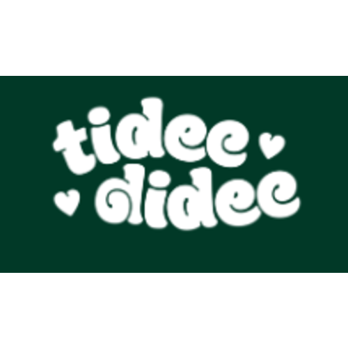 Tidee Didee is a baby diaper service offering weekly pickup and delivery of premium cloth.
Please look at EcoPlan.