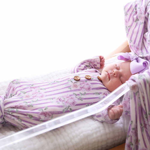 Lila's Lilacs Bamboo Waffle Newborn Baby Knot Gown & Hat Set