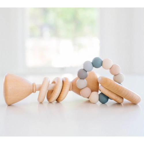 Saturn Teether + Classic Rattle Bundle