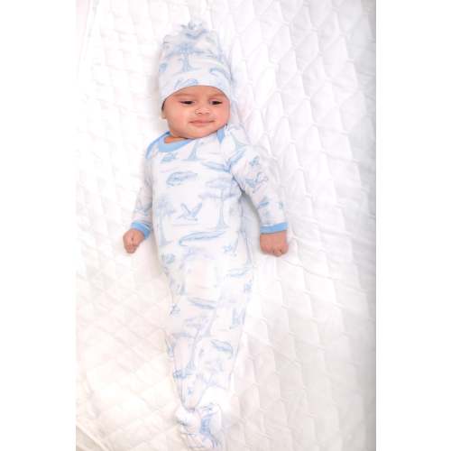 Pearls & Pelicans Blue Bayou Toile Bamboo Gown and Beanie Hat Set (0-3mo)