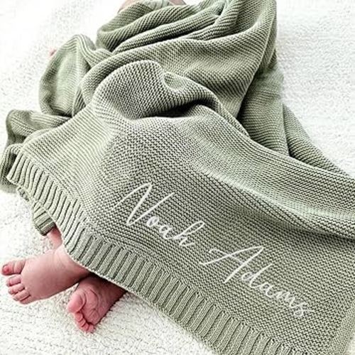 Luxury Personalized Name Knitted Baby Blanket - Embroidered, Soft Breathable Cotton Knit for Newborns - Valentine's Gift for New Moms Baby Boy Girl Birthday Christmas