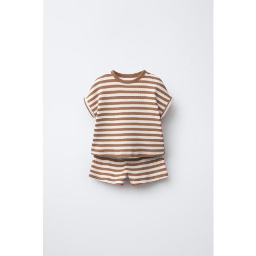 STRIPED WAFFLE SHIRT AND BERMUDA SET - Light brown | ZARA United States
