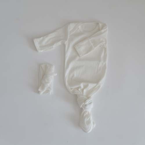 Sleeper and Bow in Vanilla Pointelle