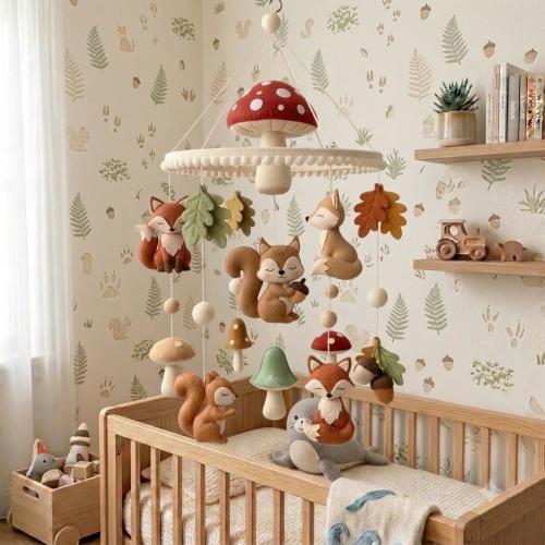 Woodland Baby Mobile, Felt Fox Squirrel Crib Mobile, Mushroom Nursery Decor, Forest Animals Mobile, Newborn Gift, Baby Shower Gift
