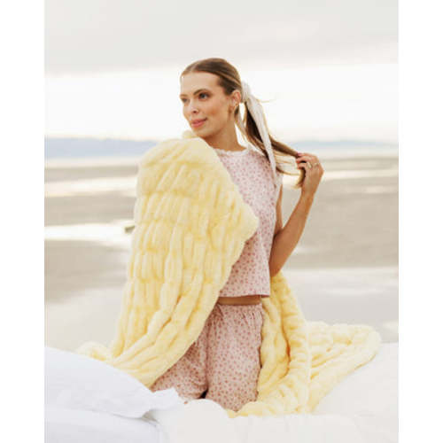 Hugs Butter Yellow Plush Blanket | Minky Couture