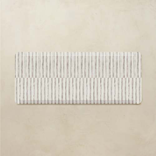 Nama Standing Mat | Reese