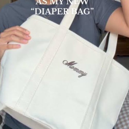 Medium Boat & Tote, Long strap, Open-Top, “Mommy” in Thin Script