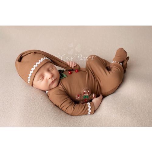 Newborn Boy Romper- Gingerbread boy footed romper. Black and Red newborn boy photo outfit, Newborn photo prop, newborn pajamas