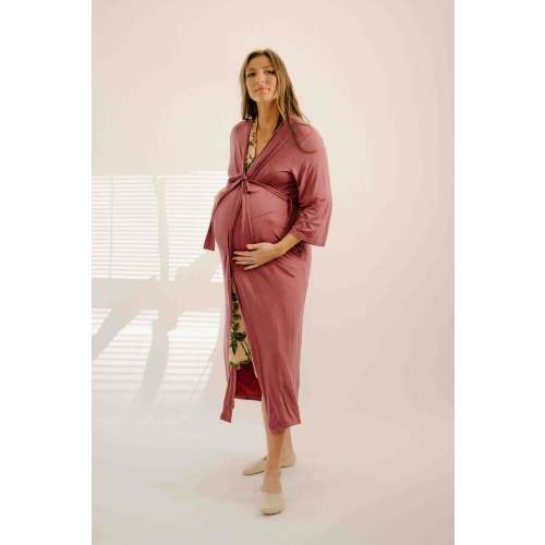 Robes in Dusty Rose – Lila