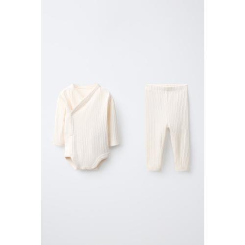 CONTRAST STITCH POINTELLE WRAP BODYSUIT AND LEGGINGS SET - Ecru | ZARA United States
