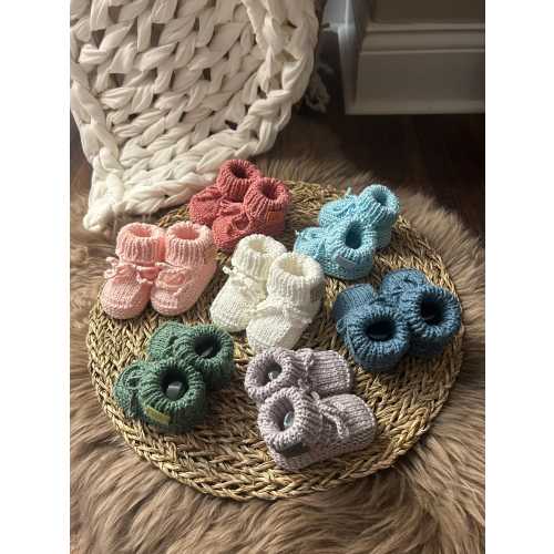 Knitted Baby Booties, Newborn Shoes, Newborn Knitwear, Baby Shower, Hand Knitted, Baby Gift, Birth Announcement Outfit