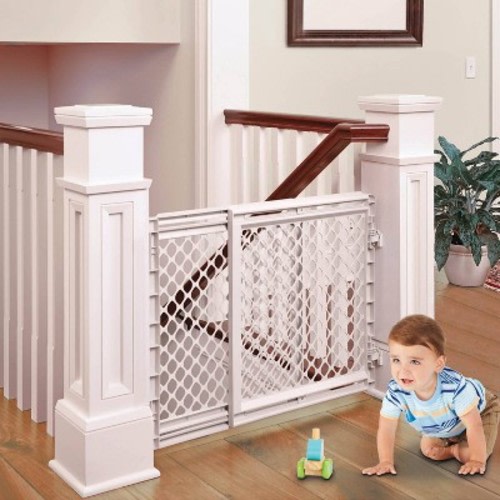 Toddleroo by North States Stairway Secure Gate: Hardware Mounted, Swinging Gate, Top of Stairs Use