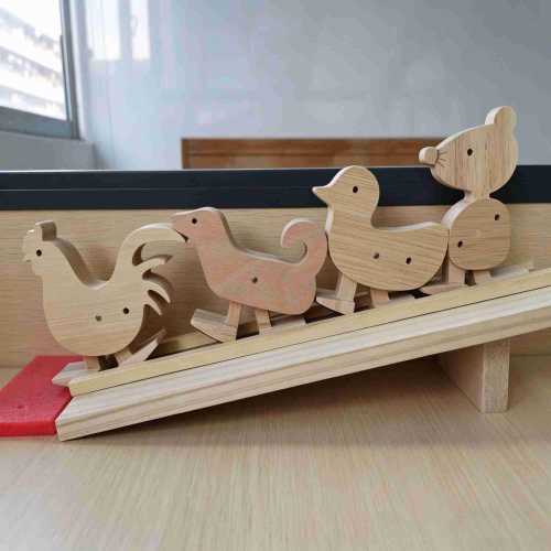 Handmade Wooden Walking Animal Toy, Self Propelled Ramp Race Block Set, Toddler STEM Montessori Toy, Kids Room Decor Gift