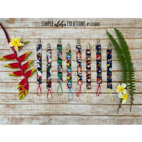 Superhero Designs/ Customized Pacifier Clip / DC Comic Binky Leash / Marvel Pacifier Holder / Personalized Name Clip / New Daddy Baby Gift