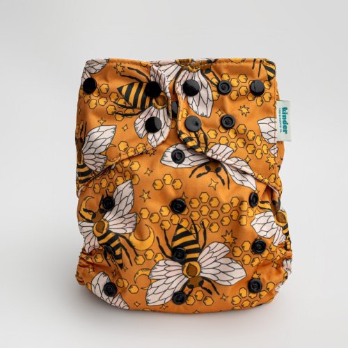 Cosmic Hive - Essential Pocket Diaper - Animals - One Size – Kinder Cloth Diaper Co.