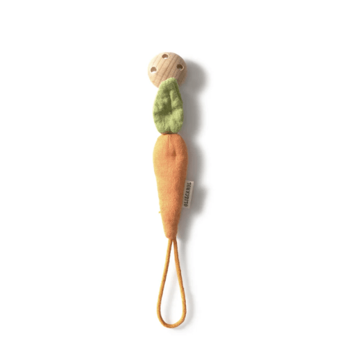 Oli&Carol | Cathy the Carrot Pacifier Clip