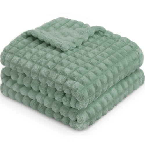 HOMRITAR 3D Flannel Fleece Baby Blanket for Unisex Sage Green Super Soft Plush Cozy Toddler Blanket with Square Grid Design Luxury Bed Blankets for Boys Girls 30 x 40 Inch